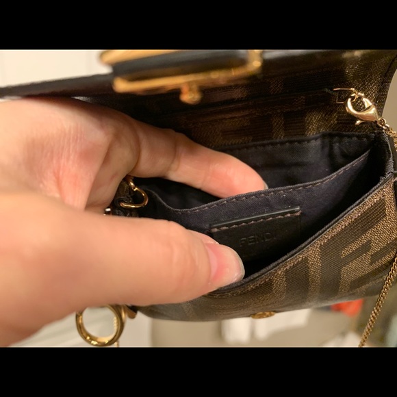 ❌SOLD❌ Fendi Nano baguette - Picture 14 of 16